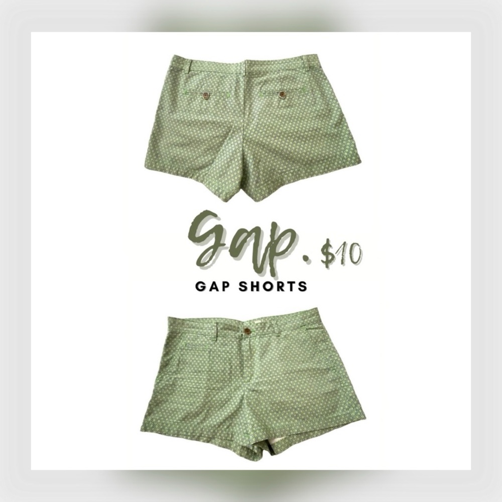 ➰ Gap Women’s Shorts • Size 10 • Green, White, Navy, Gray Pattern • 3” Inseam 👓